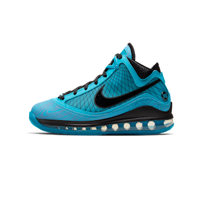 LeBron 7