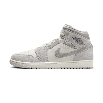 Air Jordan 1 Mid SE