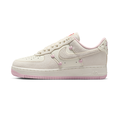 Nike Air Force 1 '07 LX