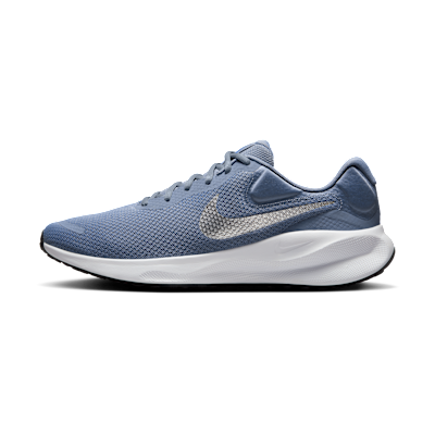 Nike Revolution 7