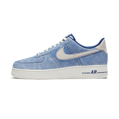 Nike Air Force 1 '07 LV8