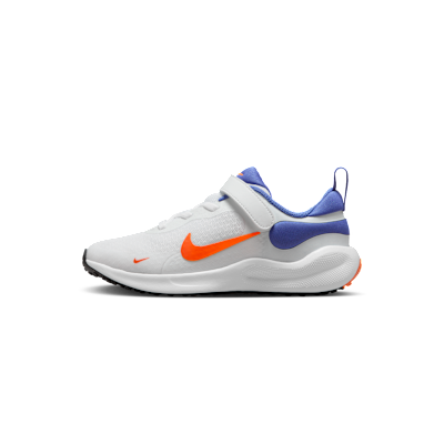 Nike Revolution 7