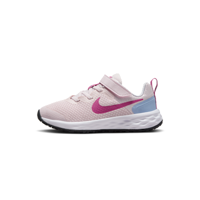 Nike Revolution 6