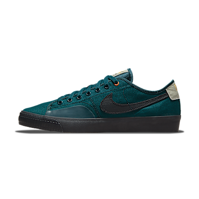 Nike SB BLZR Court DVDL