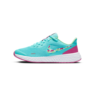 Nike Revolution 5