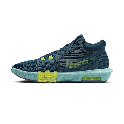 LeBron Witness 8