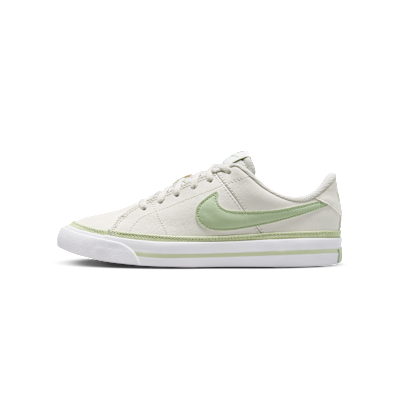 Nike Court Legacy