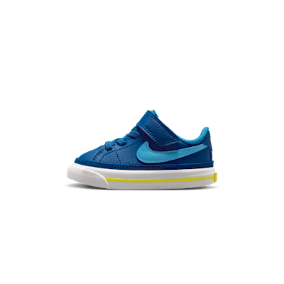 Nike Court Legacy