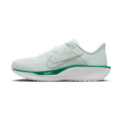 Nike Quest 6