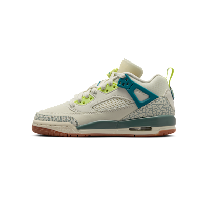 Jordan Spizike Low
