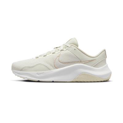 Nike Legend Essential 3 NN Premium
