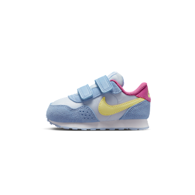 Nike MD Valiant
