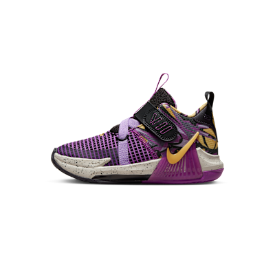 LeBron Witness 7 SE