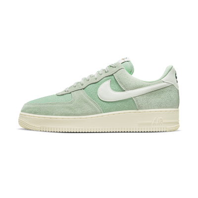 Nike Air Force 1 '07 LV8