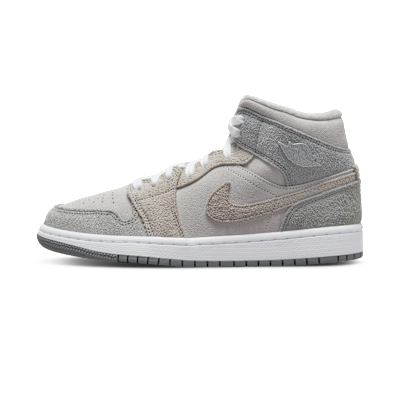 Air Jordan 1 Mid SE