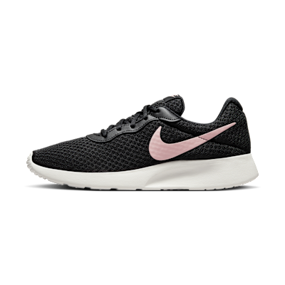 Nike Tanjun