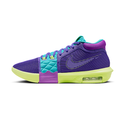 LeBron Witness 8 EP
