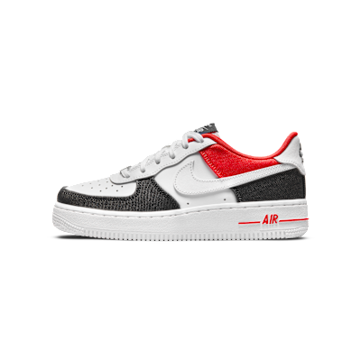 Nike Air Force 1 LV8