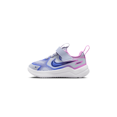 Nike Cosmic Runner