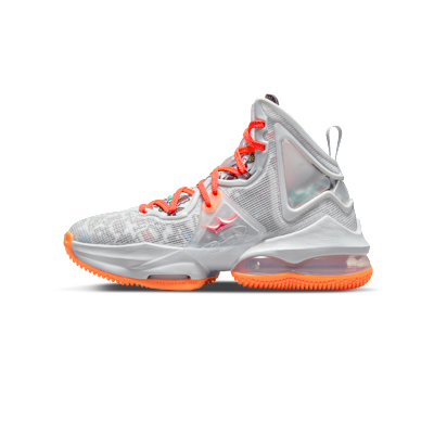 LeBron 19