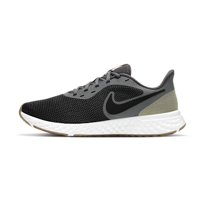 Nike Revolution 5