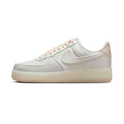 Nike Air Force 1 '07 LV8