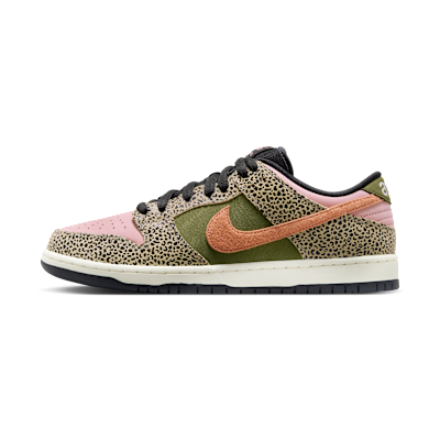 Nike SB Dunk Low Pro