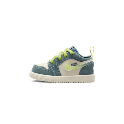 Jordan 1 Low Alt SE