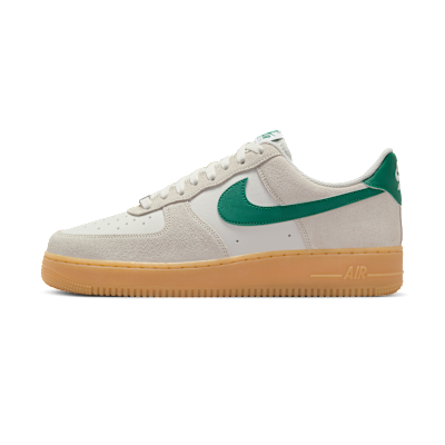 Nike Air Force 1 '07 LV8