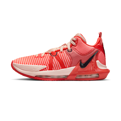 LeBron Witness 7