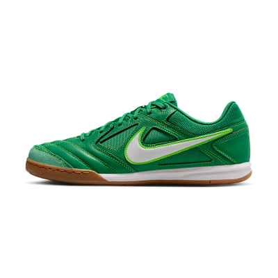 Nike Gato
