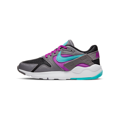 Nike LD Victory