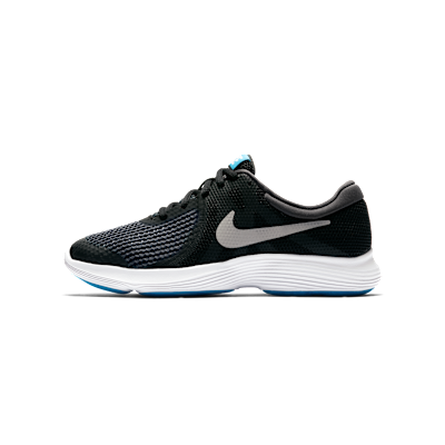 Nike Revolution 4