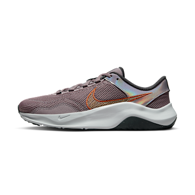 Nike Legend Essential 3 Next Nature Premium
