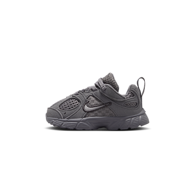 Nike V5 Runner Suede