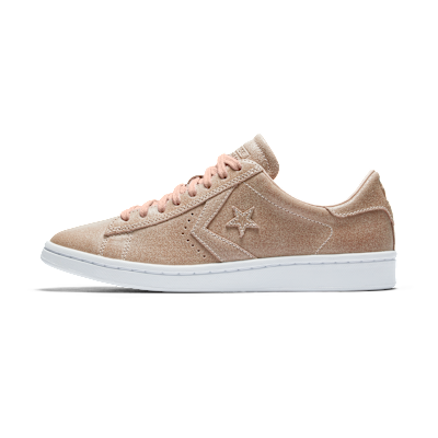 Converse Pro Leather Low Profile Powder Suede Low Top