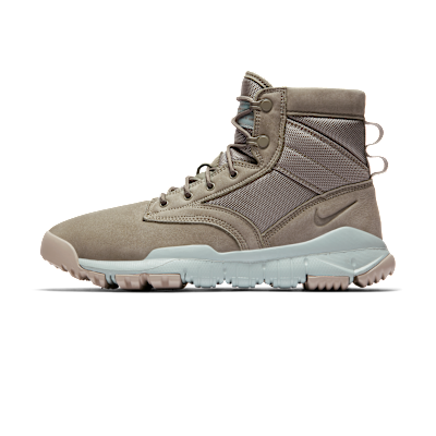 Nike SFB