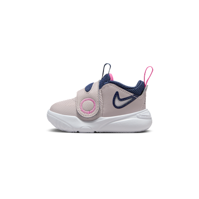Nike Team Hustle D 11
