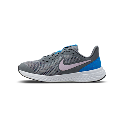 Nike Revolution 5