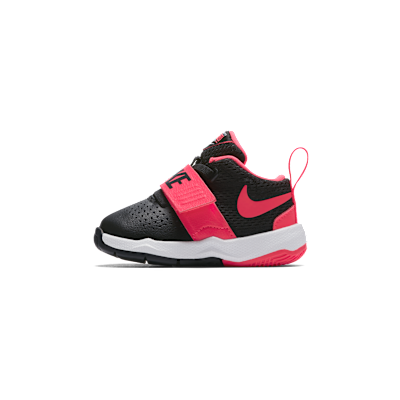 Nike Team Hustle D 8
