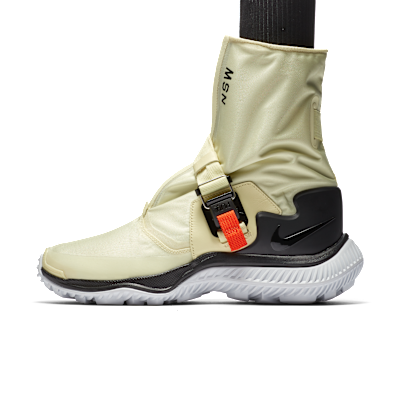 Nike Gaiter