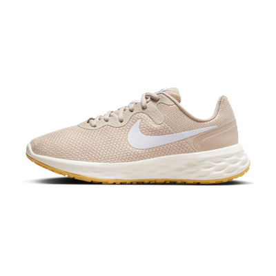 Nike Revolution 6