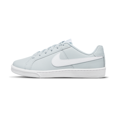 Nike Court Royale