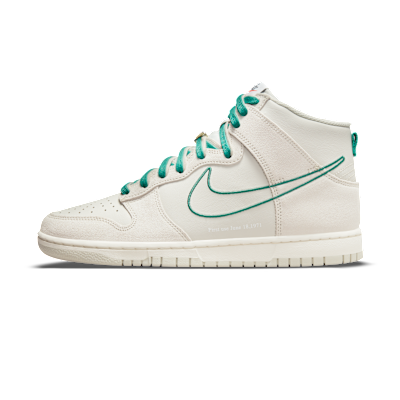Nike Dunk High SE