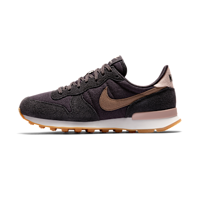 Nike Internationalist