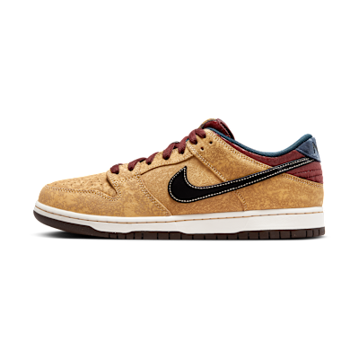 Nike SB Dunk Low Pro