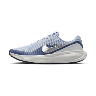 Nike Revolution 8