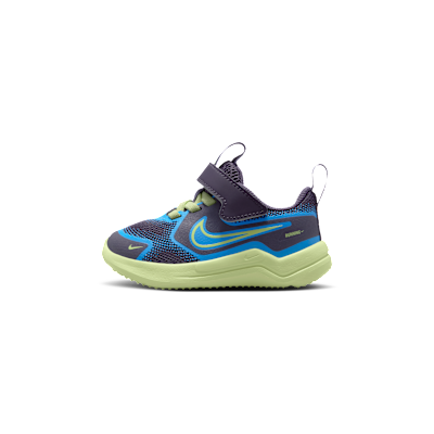 Nike Cosmic Runner