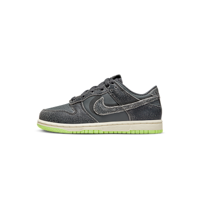 Nike Dunk Low SE