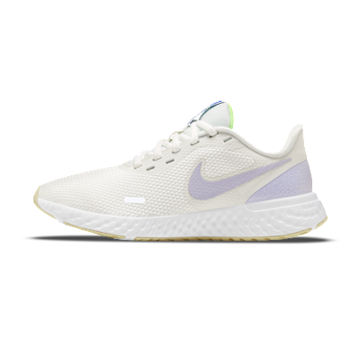 Nike Revolution 5